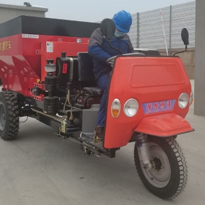 三輪撒肥車(chē)廠(chǎng)家